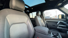 Land Rover Defender 3.0 D250 X-Dynamic SE 110 5dr Auto Diesel Estate